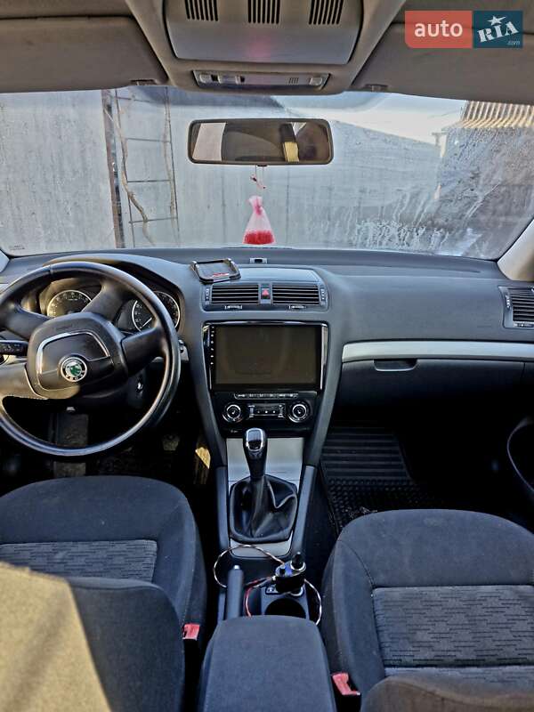 Лифтбек Skoda Octavia 2012 в Млинове