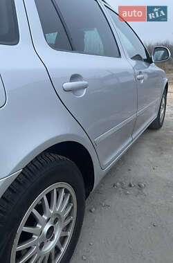 Универсал Skoda Octavia 2010 в 