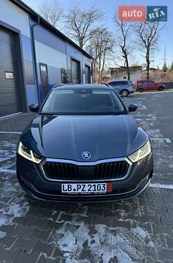 Універсал Skoda Octavia 2021 в Рівному