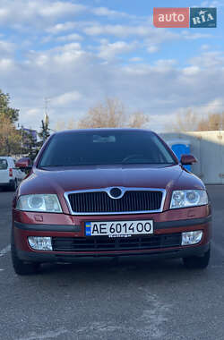 Лифтбек Skoda Octavia 2005 в Днепре