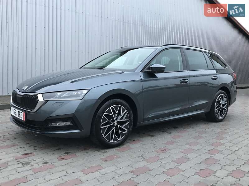 Универсал Skoda Octavia 2021 в Львове