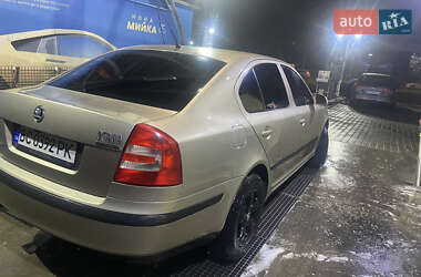 Лифтбек Skoda Octavia 2005 в Львове