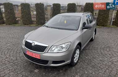 Універсал Skoda Octavia 2009 в Жовкві