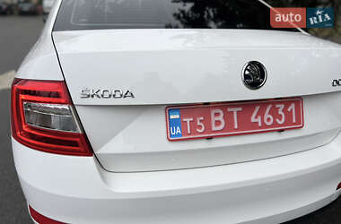 Лифтбек Skoda Octavia 2015 в 