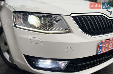 Лифтбек Skoda Octavia 2015 в 