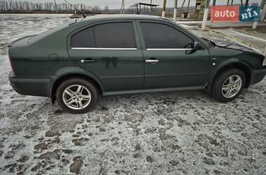 Лифтбек Skoda Octavia 2000 в 
