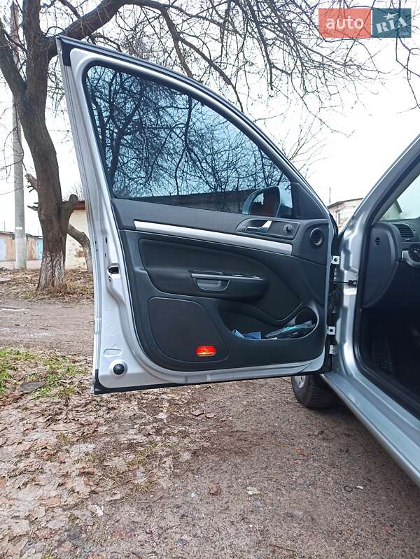 Ліфтбек Skoda Octavia 2011 в Конотопі