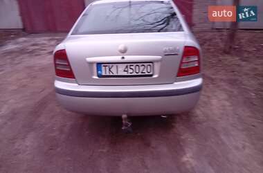 Ліфтбек Skoda Octavia 2002 в Краматорську