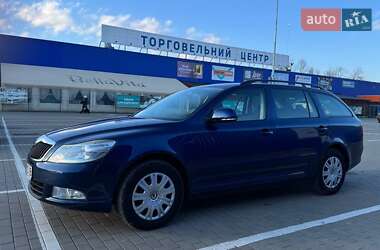 Універсал Skoda Octavia 2011 в Калуші