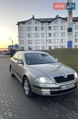 Ліфтбек Skoda Octavia 2005 в Луцьку