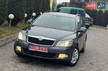 Универсал Skoda Octavia 2011 в Сарнах