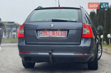 Универсал Skoda Octavia 2011 в Сарнах