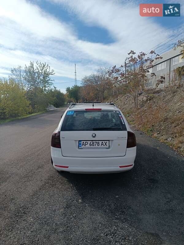 Универсал Skoda Octavia 2012 в Запорожье