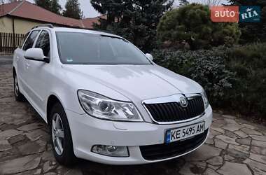 Универсал Skoda Octavia 2012 в Новомосковске