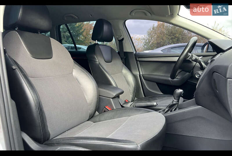 Универсал Skoda Octavia 2018 в Коростене