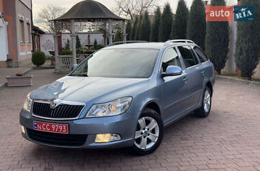 Универсал Skoda Octavia 2012 в Стрые