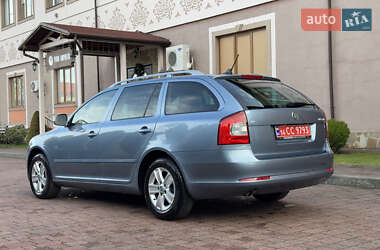 Универсал Skoda Octavia 2012 в Стрые