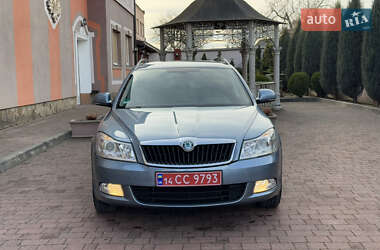 Универсал Skoda Octavia 2012 в Стрые