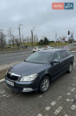 Універсал Skoda Octavia 2009 в Дніпрі