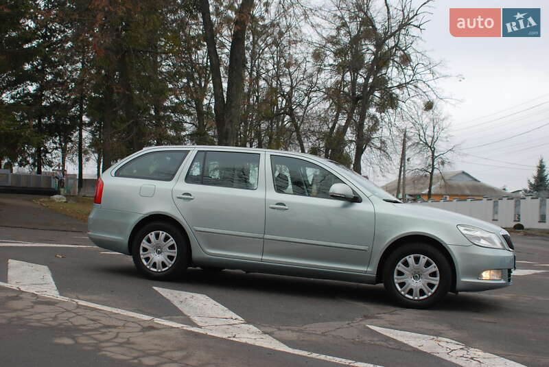 Універсал Skoda Octavia 2009 в Вінниці