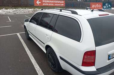 Универсал Skoda Octavia 2008 в Львове