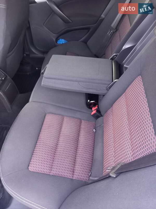 Лифтбек Skoda Octavia 2011 в Самборе