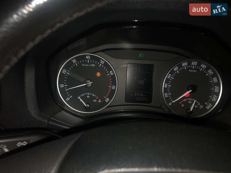 Лифтбек Skoda Octavia 2010 в Днепре