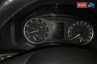 Лифтбек Skoda Octavia 2010 в 