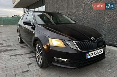 Универсал Skoda Octavia 2017 в Ужгороде