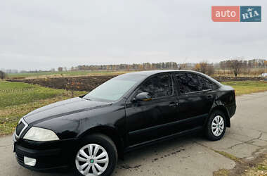 Лифтбек Skoda Octavia 2010 в Ромнах