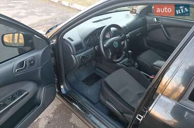 Универсал Skoda Octavia 2002 в 
