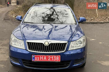 Универсал Skoda Octavia 2009 в Виннице