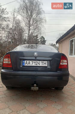 Лифтбек Skoda Octavia 2004 в Новой Басане