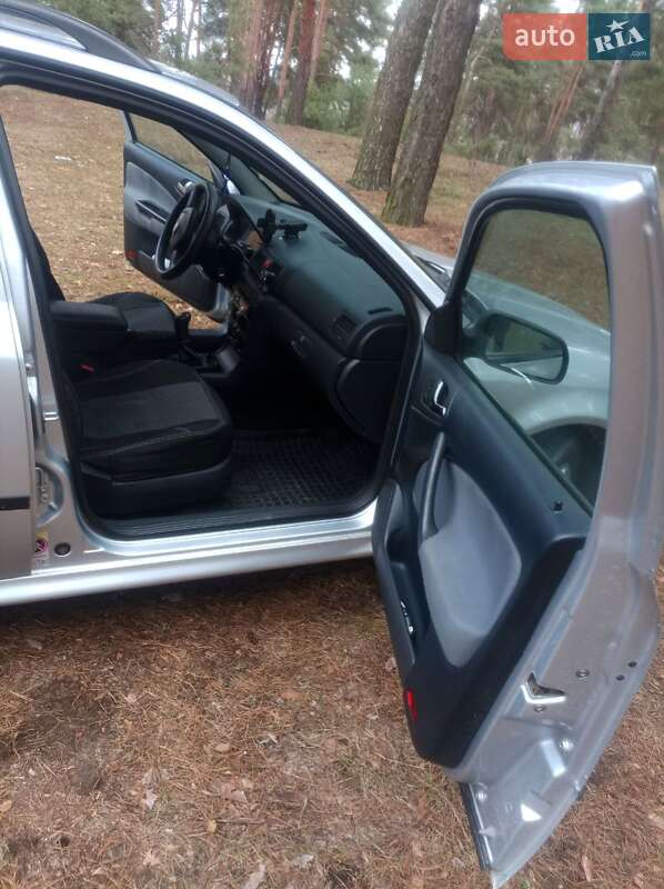 Универсал Skoda Octavia 2010 в Саврани фото 10 Универсал Skoda Octavia 2010 в Саврани