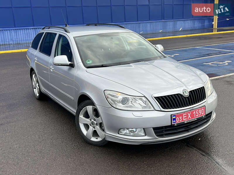 Універсал Skoda Octavia 2010 в Луцьку