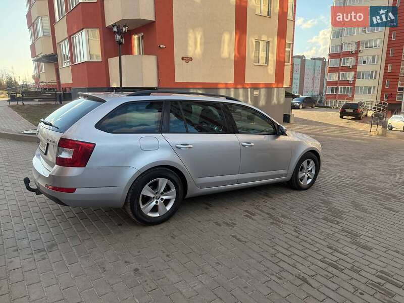 Универсал Skoda Octavia 2013 в Вараше фото 26 Универсал Skoda Octavia 2013 в Вараше