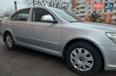 Ліфтбек Skoda Octavia 2010 в Хмельницькому