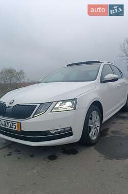 Ліфтбек Skoda Octavia 2017 в Калуші