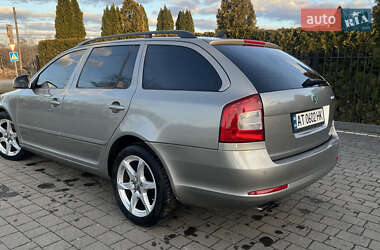 Універсал Skoda Octavia 2012 в Долині