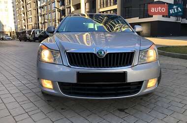 Універсал Skoda Octavia 2012 в Івано-Франківську