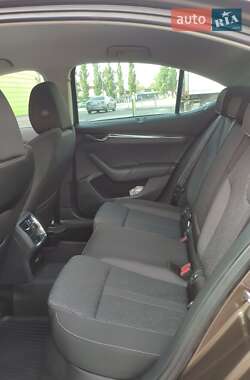 Лифтбек Skoda Octavia 2020 в 