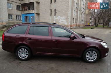 Универсал Skoda Octavia 2010 в Запорожье