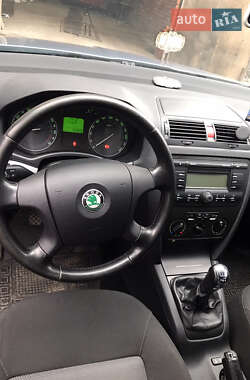 Лифтбек Skoda Octavia 2008 в Решетиловке