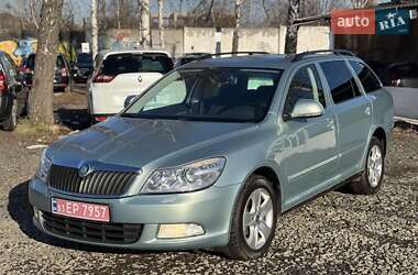 Універсал Skoda Octavia 2009 в Луцьку