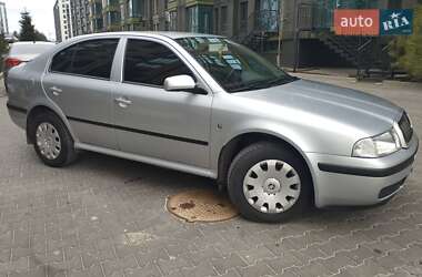 Лифтбек Skoda Octavia 2008 в Киеве