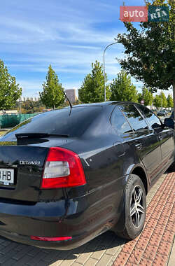 Skoda Octavia 2011 Skoda Octavia 2011