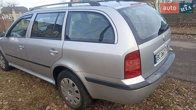 Универсал Skoda Octavia 2008 в Стрые