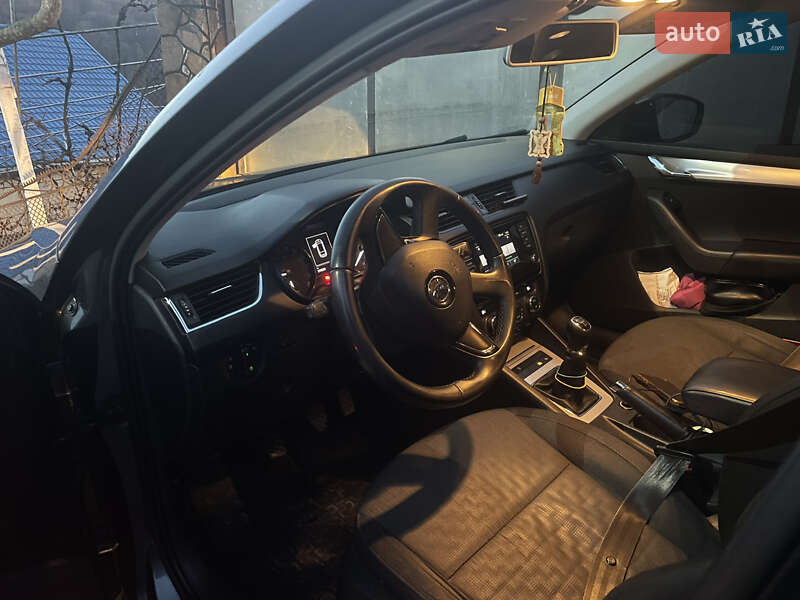 Універсал Skoda Octavia 2015 в Мукачевому