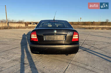 Лифтбек Skoda Octavia 2006 в 