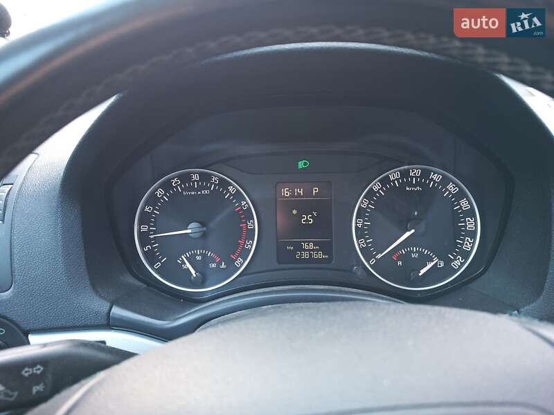 Універсал Skoda Octavia 2009 в Умані